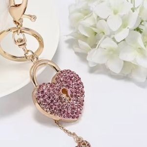 Meet your Posher, Radine